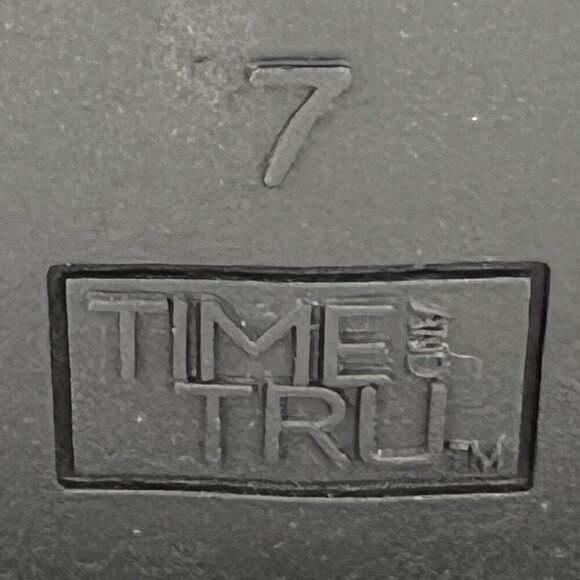 Time and Tru Black Womens Faux Leather Zipper Low Ankle Strap Size 7 Boot - Picture 9 of 9